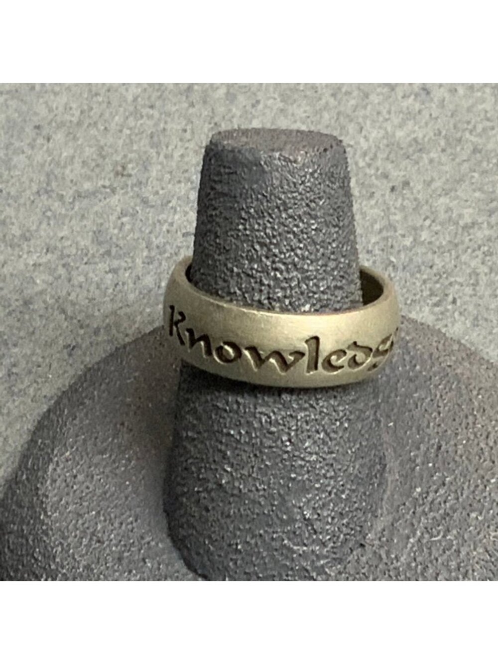 Knowledge Heart Flower Ring Size 7 Silver Inspirational Unique Engraving Vintage